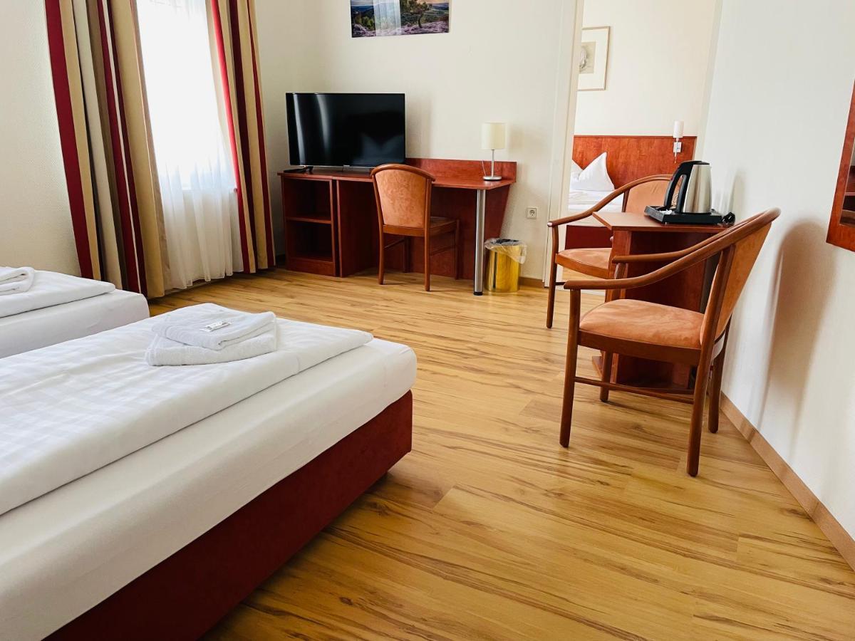 Hotel Am Ledermuseum Offenbach am Main Esterno foto