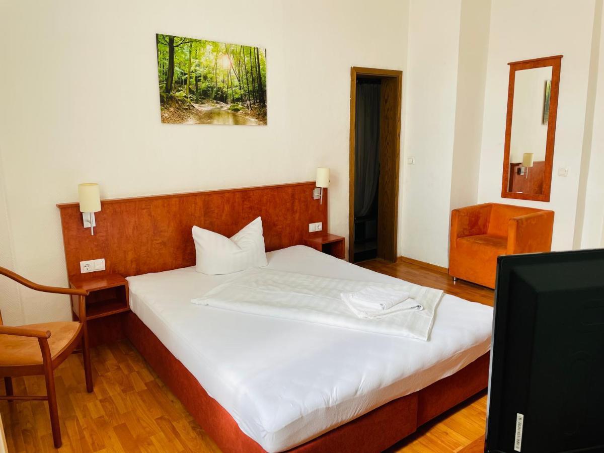 Hotel Am Ledermuseum Offenbach am Main Esterno foto